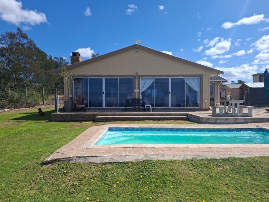 3 Bedroom Property for Sale in Rheeboksfontein Western Cape
